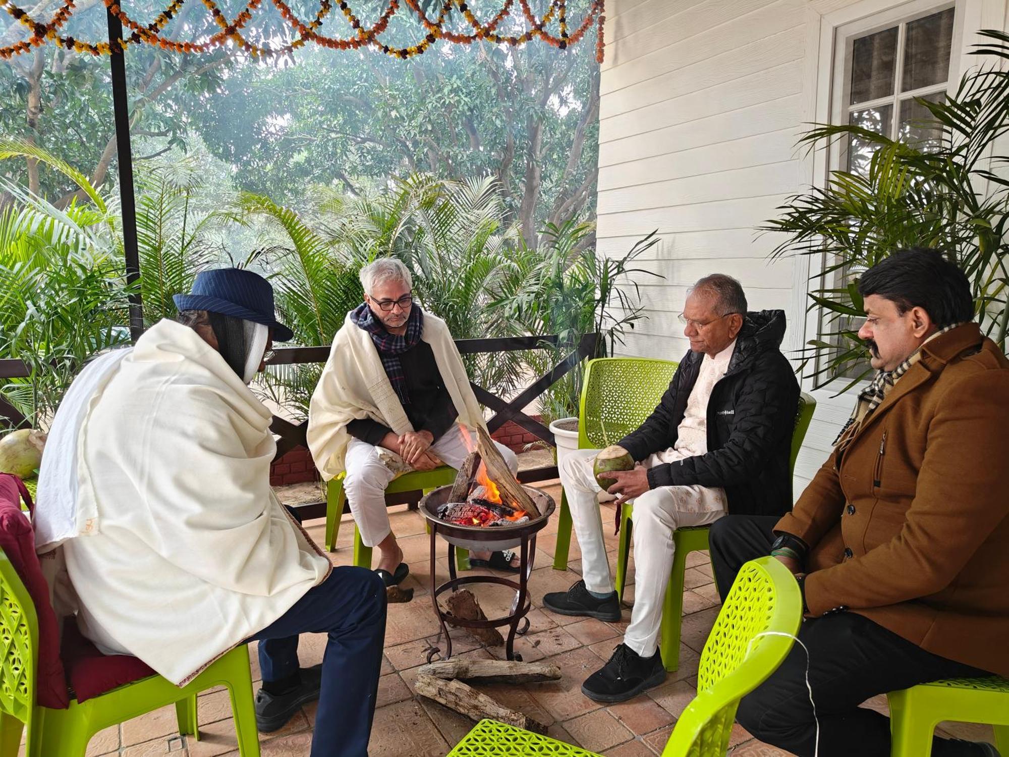 Shobhayan Inn, Airport Railway Station Pickup Free Ayodhya Eksteriør billede