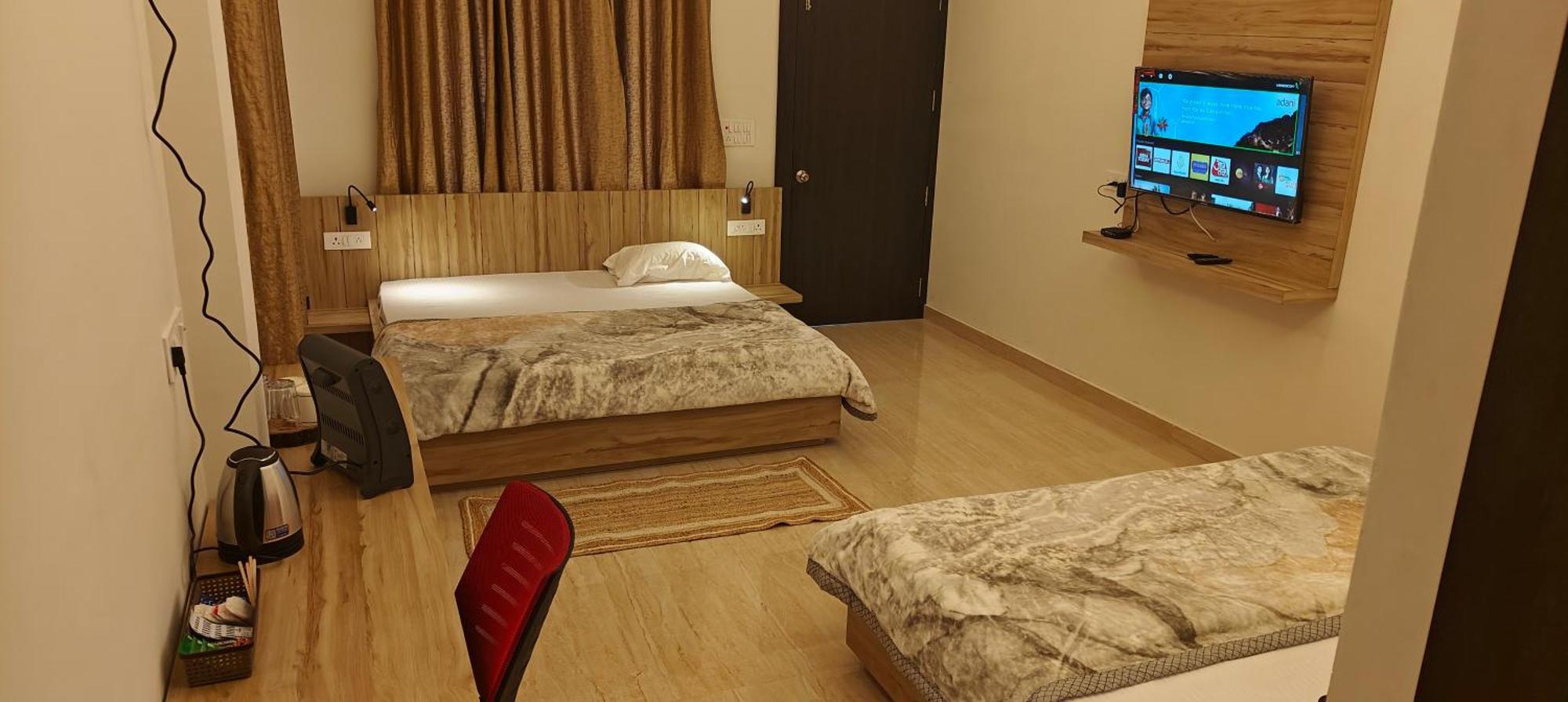 Shobhayan Inn, Airport Railway Station Pickup Free Ayodhya Eksteriør billede